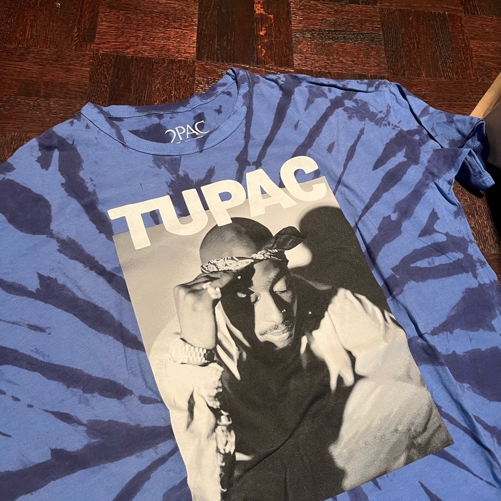 Urban Outfitters Tupac Graphic T-Shirt